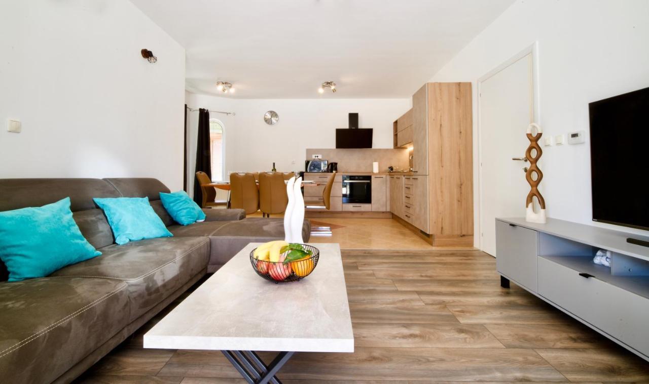 הוילה Drazice Relax House Nizic מראה חיצוני תמונה