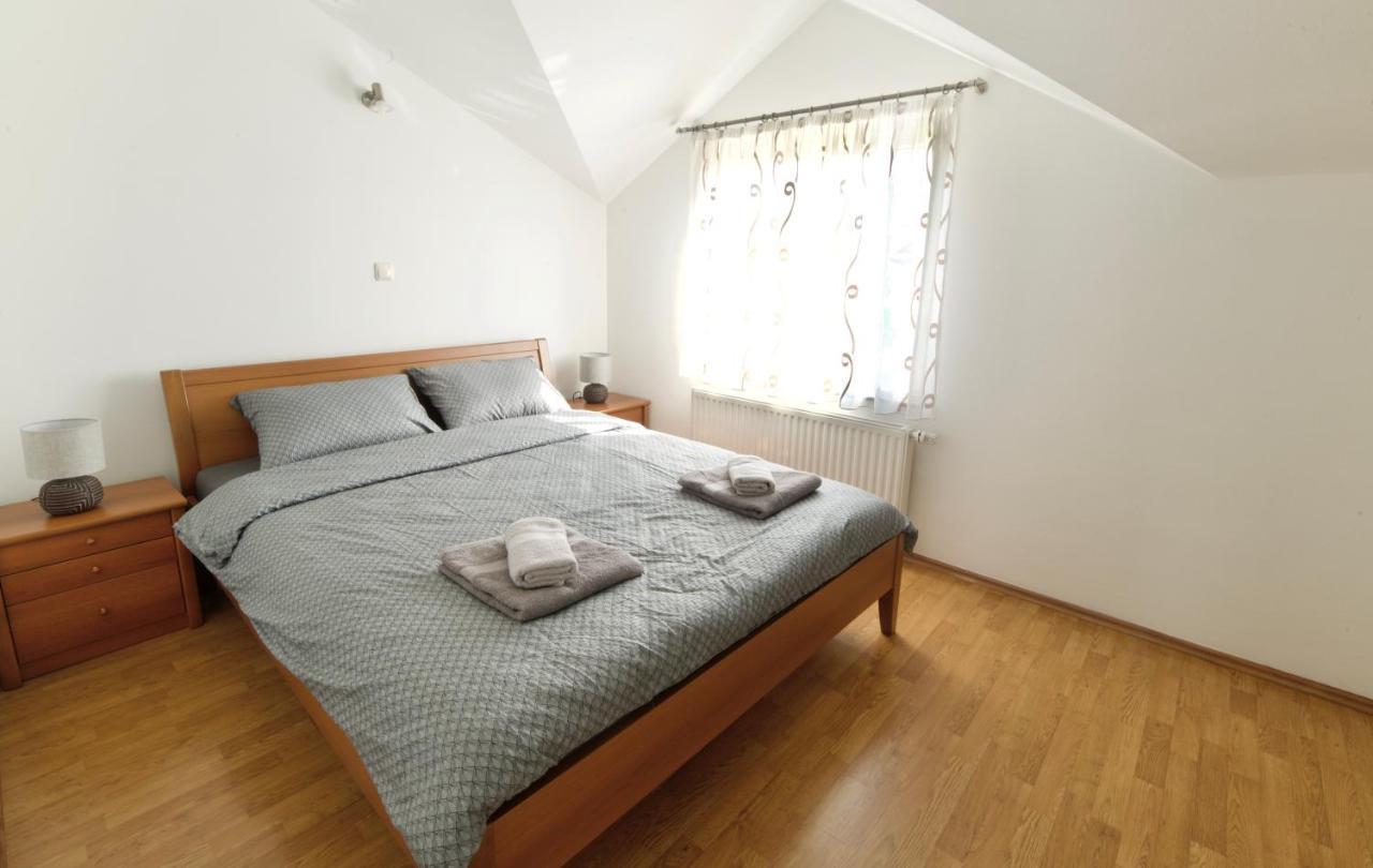 הוילה Drazice Relax House Nizic מראה חיצוני תמונה