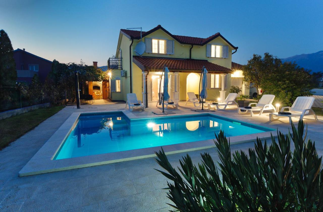 הוילה Drazice Relax House Nizic מראה חיצוני תמונה