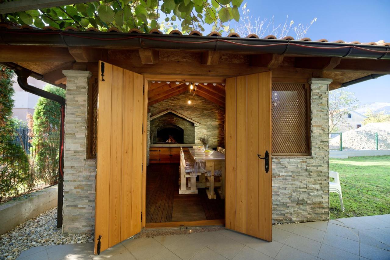 הוילה Drazice Relax House Nizic מראה חיצוני תמונה